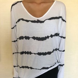 Long Sleeve Stripped T-Shirt
